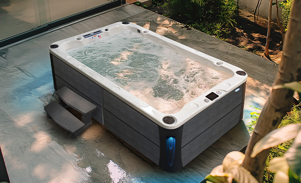 Deck Series Grand Rapids hot tubs for sale